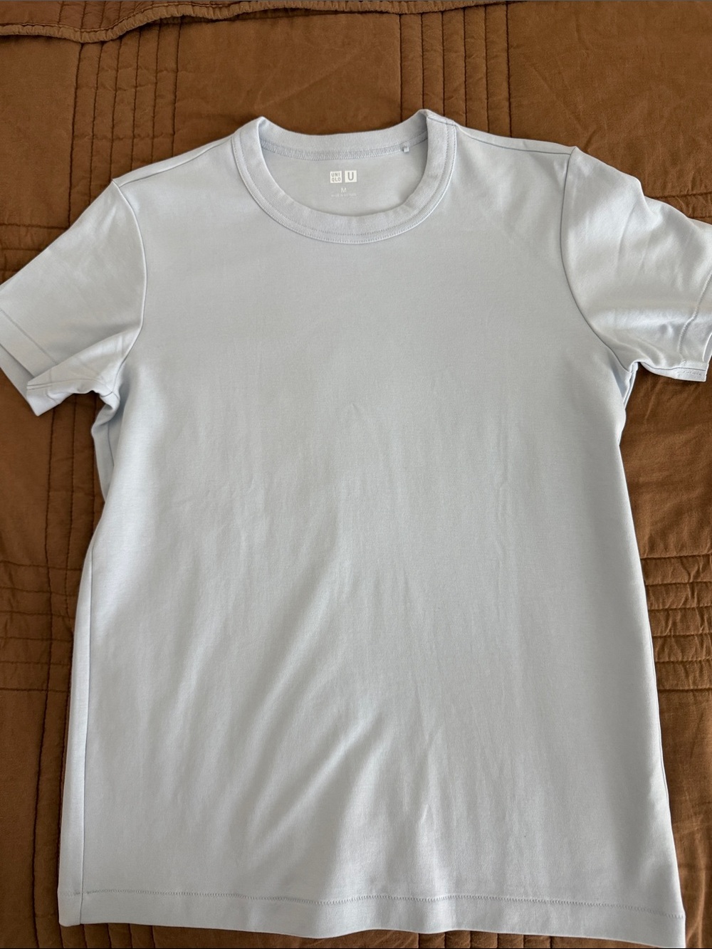 Uniqlo Women’s Light Blue Crew Neck Short Sleeve Cotton Tee - Size M